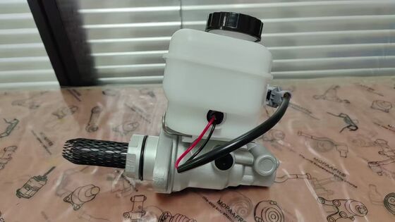 47207-26010 Brake Master Cylinder Fits Toyota Hiace  Regius ACE