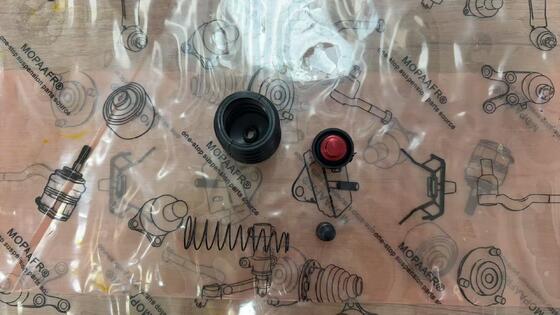 MD997786 Clutch Slave Cylinder Kit Fits Mitsubishi L300 L200 Pajero