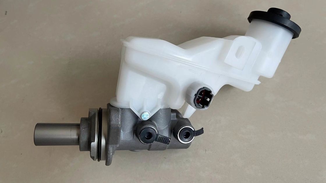 47201-0D390	1 Pc/set Brake Master Cylinder Sub-assembly 47201-0D390 472010D390 Front Brake Clutch Master Cylinder 47201-0d390  FITS TOYOTA