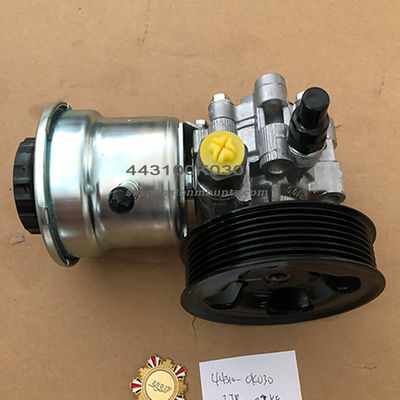 44310-0K030 Pump Assy Vane Fortuner KUN5 Hilux TGN36L